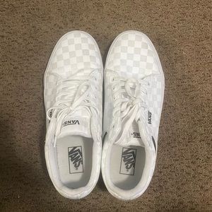 Men’s White Checkered Vans